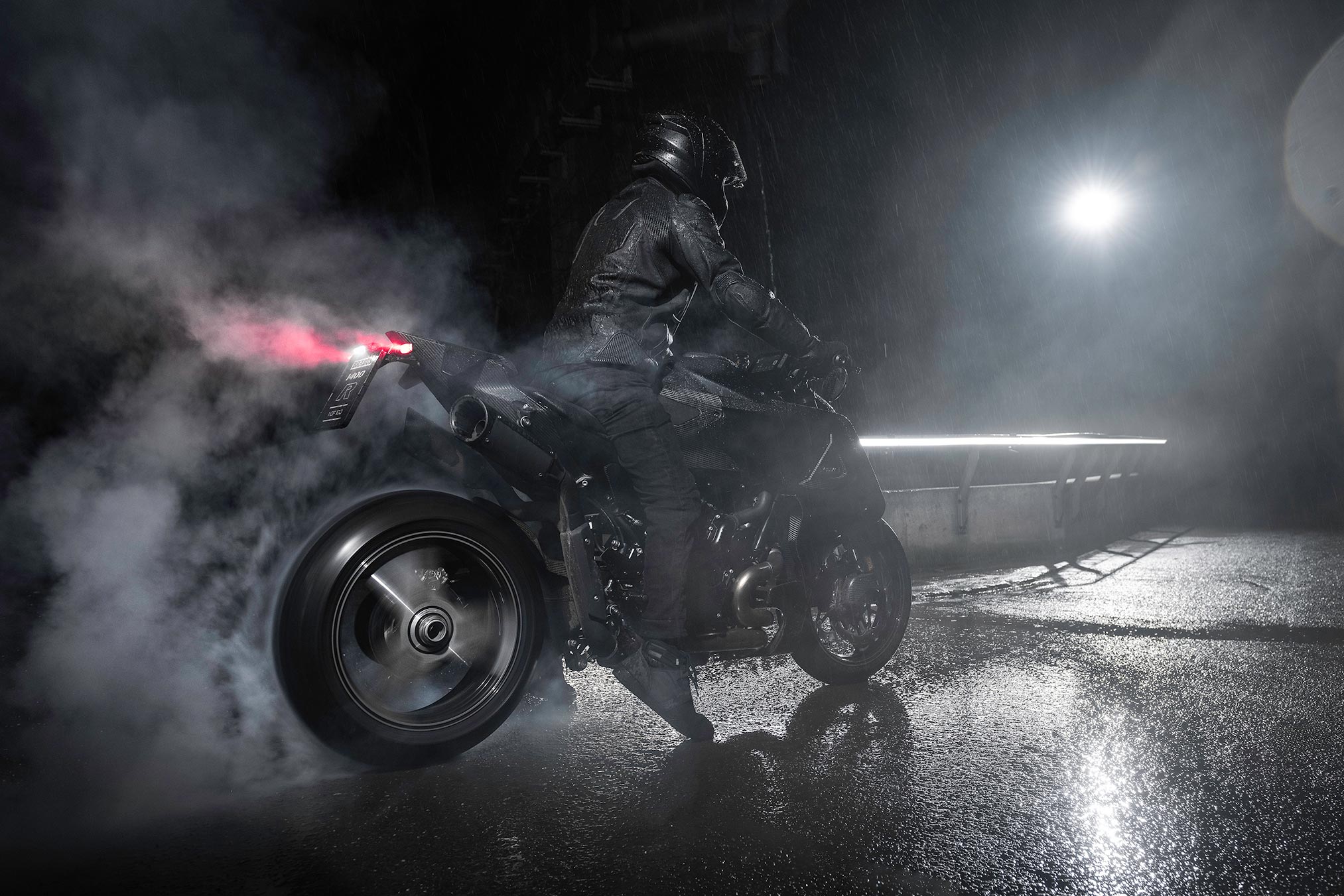 გაიცანით BRABUS-ის ყველაზე ექსკლუზიური მოტოციკლი